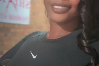 Pretty Brown Round - Image 5