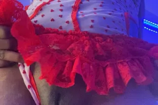 Let me grip that Morning Wood ... - Image 3