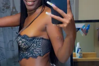 🥇GOOD GIRL WITH A FREAK SWITCH🫦 DONT FLIP IT UNLESS YOU READY💦🥰 - Image 2