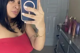 Available 😋🥰 24/7 to fulfill a... - Image 1