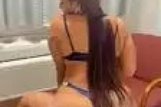 2 girls outcalls only 200 starting 300hh hr400 outcalls only - Image 8