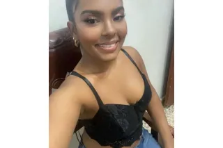 a new girl arrive - Image 2