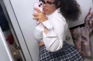 Trucker freindly 🍭 Incall N Ou... - Image 1