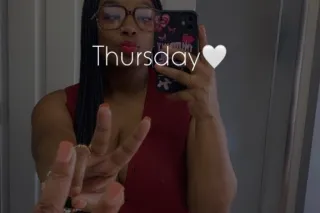 Young, friendly girl — feel free to say hi 😊 - Image 1