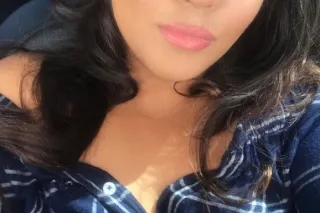 ✅ Your IT Girl ✅ - Image 3