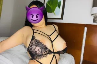 Hi, I'm a sexy, hot young lady... - Image 2