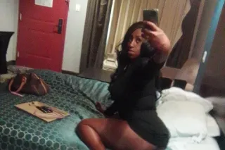 🍫😻incall special Ready to hang... - Image 2