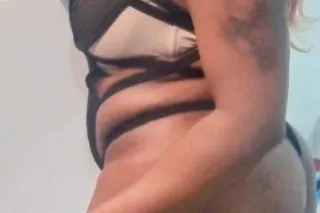 🖕😜🌬🌋Oh Shes Gonna Make that Vo... - Image 4