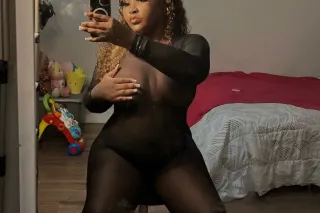 (Here For A Good Time Not A Long Time )Throat Goat Big Booty Chocolate Ebony👅💦 - Image 5