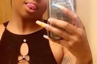 JADE AVAILABLE NOW - 26 - Image 1