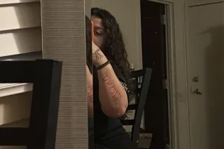 4'11 Chunky Latina - 22 - Image 3