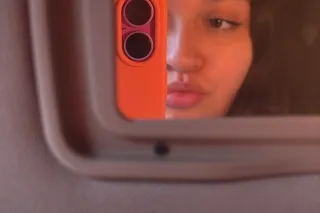 4'11 Chunky Latina - Image 5