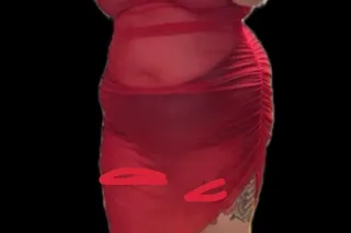 4'11 Chunky Latina - Image 6