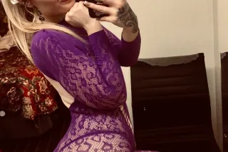 Petite Party Princess💋🎊 24/7 A... - Image 4