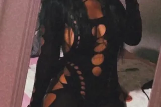 Squirting Chocolate Slut 🥱💦🤪 -... - Image 2