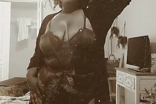 FULL TIME ♡FS REGARDLESS☆Incall Near Casino☆ (10 from USF ♡15 Airport/ Town &amp; Country) &amp; Outcallsavailable &amp; Car Dates 🥀 Non Rushed TIME ☆ Sexy ☆ Soft ☆Sensual☆Down to Earth☆ Fetishes ☆Massages ☆ Limited Availability - Image 5