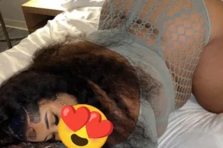 Come got this BBW pussy Daddy ... - Image 4