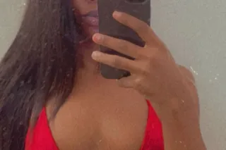 💌🌹 NEW IN TOWN MIXED BLACK AND... - Image 4