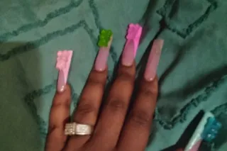 pretty face nice waist and a fat ass im just waiting on you big daddy 💦 - Image 5