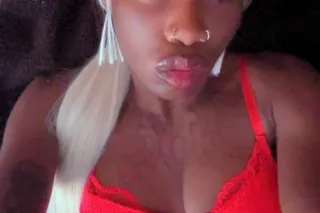 HI my name is sexy Chocolate😍 ... - Image 1