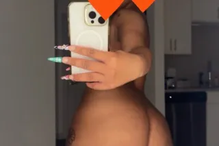 Southern Bella 😘😜😝 - 24 - Image 1