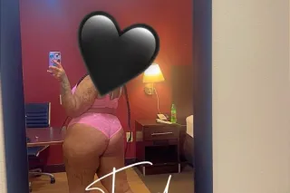 ❤🤍🖤BBW with SWEET SEXY PUSSY❤🤍... - Image 2