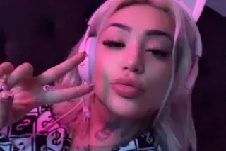 NO GAMES 🚫 pink and juicy 💕💓💗 ... - Image 1