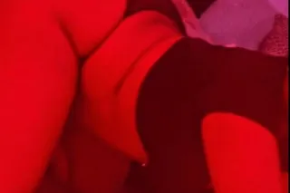 Come have a good time baby - 2... - Image 1