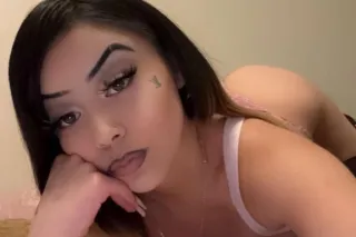 Wichitas Finest Latina baddie👠... - Image 3