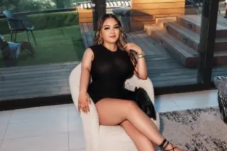 Latina and Filipino mix 1/22-1... - Image 1