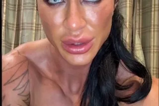 Female Bodybuilder Escort - Image 3