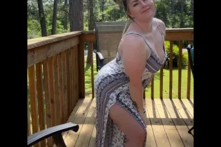 HUMP 🐫 DAY 💦 SPECIALS 🔥 - 33 - Image 4