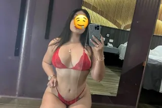 this witch has some tricks up her sleeve - Image 2