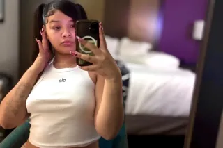 hey babe let me satisify you🫦 ... - Image 3