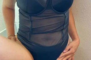 💋Latina juguetona disponible p... - Image 2