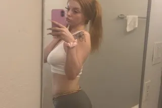 ❄💦Slim Thick Wet Tight💦✨ Avail... - Image 2