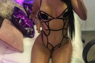 Available all day for you daddy 🎂😈🥰 call me or text me 🌹❤ new girl😈 - Image 3