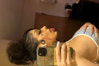 IM SO HORNY BABY I NEED SOMEONE TO FUCK ME RN😫 - Image 3