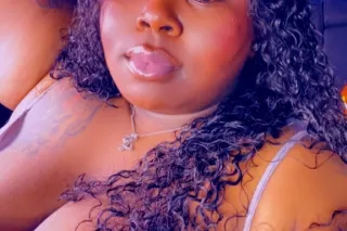 $100 BBJ WITH FULL SERVICE 😉Cum Drill me 😜✨🔥 BBW LONDONN– Your Curvy Dream Escape🔥💞⚠ YES IM AVAILABLE 😘😘😘 - Image 8