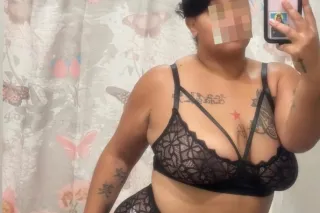 (QV SPL 70/15 min incall only)❤HEY DADDY ITS ME HENNESSEY THICK, CURVY WITH A BIG BOOTY PRETTY FACE &amp; THICK THIGHS THAT SAVES LIFEEESSS 😛😛😛😌😝😛 MIXED BREED SEXII Dominican Jamaican mami &amp; baby Satisfaction Is Always Guranteed NE - Image 9