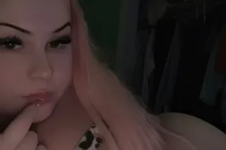 HOTT SExxxxy blonde BBW - Image 6