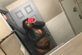 🍆 HEAD ONLY 🗣 JUICYY DIOR AVAI... - Image 1