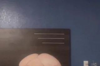 Thick Upscale girl next door T... - Image 1