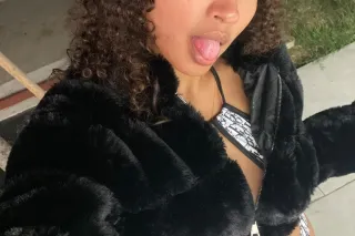 pretty in real life 😍😍😋INCALLS... - Image 3