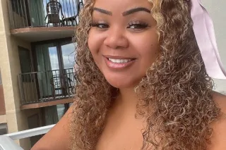 CREAMY CARAMEL 🩵🦋 BLACK AND ASIAN BEAUTY LEAVING SOON - Image 1