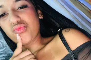 sexi latina nueva en esta plat... - Image 3