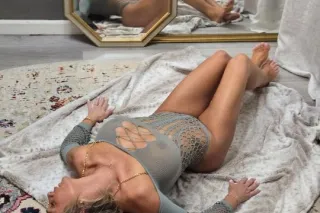 Rachel - 31 - Image 4