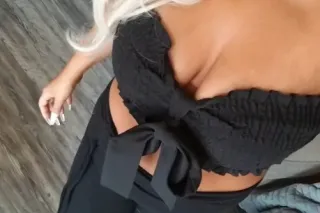 🔥😘😘😘 ULTIMATE GFE! IN CALL AVAILABLE 1-22&amp;23🔥(AMAZING REVIEWS IN PIC'S) HOTTEST MILF IN STL &amp; IL! 24-hr drama free, ILL SELL CONTENT, PANTIES &amp; 🧦🔥🔥🔥🔥 - Image 7