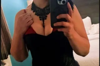 OUTCALL &amp; CARPLAY SPECIALS... - Image 4