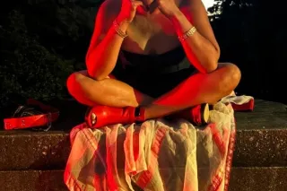 available now - 44 - Image 1